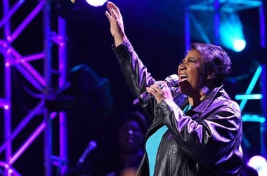 Aretha Franklin, grav bolnavă, a fost vizitată de Steve Wonder şi de fostul soţ Glynn Turman