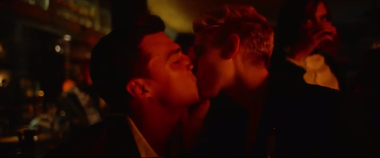 Actorii Kristen Stewart şi Finn Wittrock, în cel mai nou videoclip lansat de trupa Interpol

