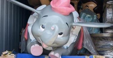 Obiecte şi recuzită de la Disneyland, adjudecate într-o licitaţie care a avut vânzări totale de 8,3 milioane de dolari