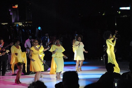 Peste 40 de artişti i-au adus un omagiu cântăreţei americane Aretha Franklin într-un concert, înaintea funeraliilor de la Detroit - VIDEO