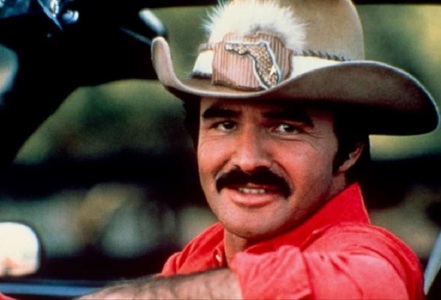 Actorul Burt Reynolds a murit la vârsta de 82 de ani