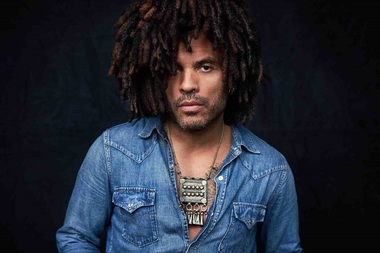 Biletele pentru concertul Lenny Kravitz de la Cluj-Napoca au preţuri cuprinse între 275 lei şi 545 lei