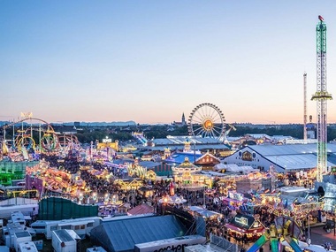Festivalul berii Oktoberfest, ediţia 185, a început la München
