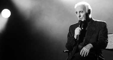 Palatul Élysée a anunţat că un omagiu naţional îi va fi adus lui Charles Aznavour la Palatul Invalizilor din Paris