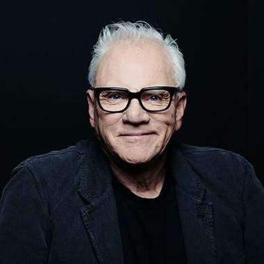 Malcom McDowell îl va interpreta pe Rupert Murdoch în filmul despre Fox News