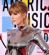Taylor Swift, marea câştigătoare a galei American Music Awards