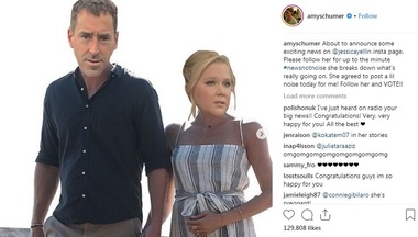 Actriţa Amy Schumer a anunţat că este însărcinată 