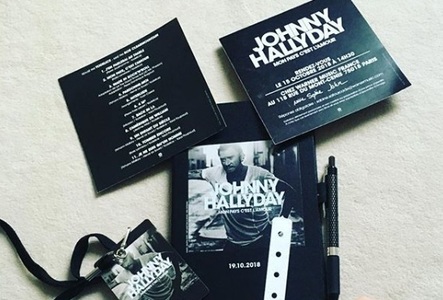 Albumul postum al lui Johnny Hallyday, "Mon pays c'est l'amour", este deja disc de diamant