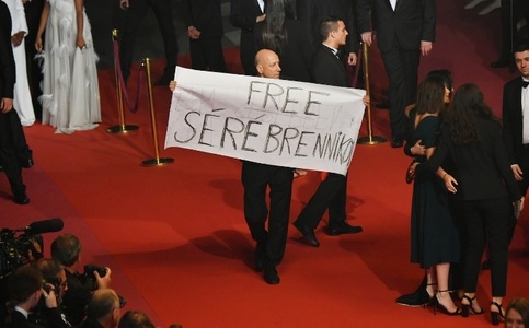 Les Films de Cannes à Bucarest invită spectatorii să susţină eliberarea regizorului rus Kirill Serebrennikov 