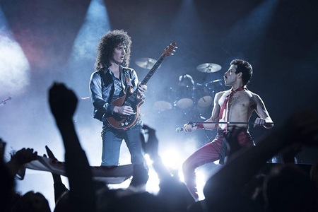 Filmul "Bohemian Rhapsody", celebrare a trupei Queen, a debutat pe primul loc în box office-ul românesc de weekend
