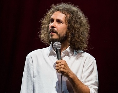 Stand up la Sala Palatului - Despre sex, avioane, doctori, frici şi mândria de a fi român cu Costel & Co