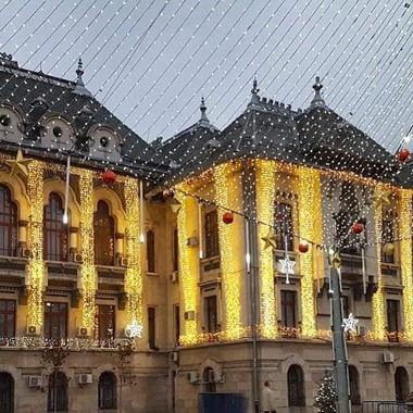 Târgul de Crăciun din Craiova se deschide vineri cu un concert Gaşca Zurli