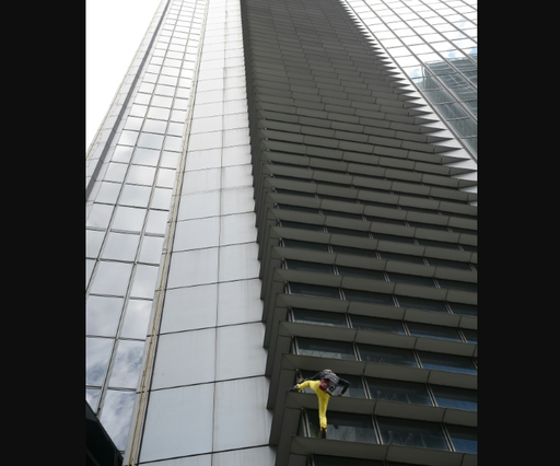 Căţărătorul supranumit „Spiderman francez”, arestat în Manila