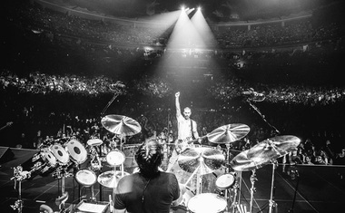 Videoclipul piesei „Girls Like You” a trupei Maroon 5, peste 2 miliarde de vizualizări în mai puţin de zece luni