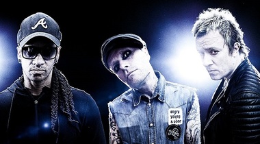 Membrii trupei The Prodigy şi-au invitat fanii la o procesiune pentru Keith Flint

