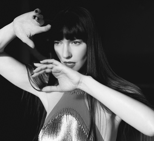 Cântăreaţa americană Chrysta Bell, muză a regizorului David Lynch, revine în concert în România