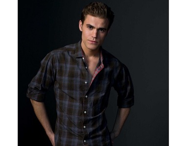 Un actor din serialul „The Vampire Diaries”, la East European Comic Con de la Bucureşti