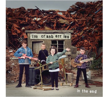 The Cranberries a lansat vineri ultimul album, un tribut adus cântăreţei Dolores O’Riordan

