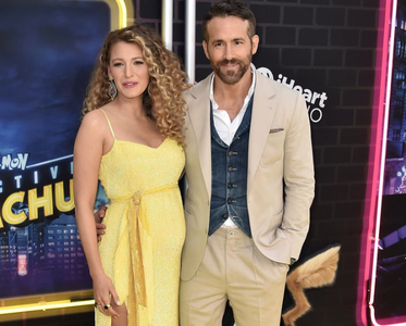 Actorii Ryan Reynolds şi Blake Lively aşteaptă al treilea copil