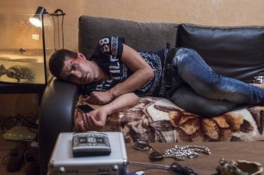 „Cap şi Pajură”, al doilea lungmetraj al regizorului Nicolae Constantin Tănase, în cinematografe din 19 oraşe din ţară