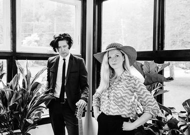 Grupul britanic dream-pop Still Corners, în concert la Bucureşti - VIDEO