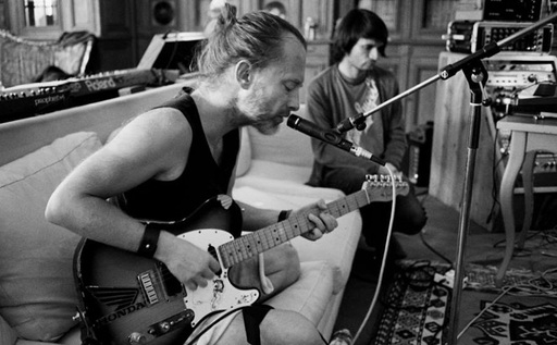 Radiohead a lansat, în urma unui atac cibernetic, 18 ore de muzică din perioada „Ok Computer”