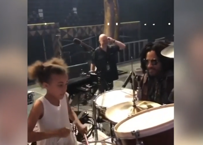 O englezoaică în vârstă de 9 ani, jam session cu Lenny Kravitz - VIDEO