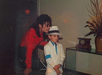 Fani ai lui Michael Jackson i-au dat în judecată pe protagoniştii documentarului „Leaving Neverland” pentru defăimare