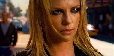 Charlize Theron şi Helen Mirren vor reveni în franciza „Fast & Furious”