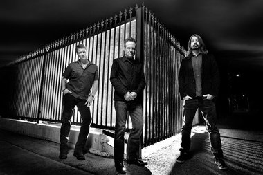 Supergrupul format din Dave Grohl, Josh Homme şi John Paul Jones s-ar putea reuni

