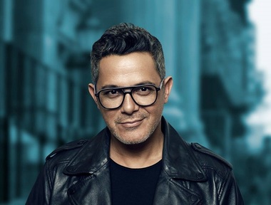 Cântăreţul Alejandro Sanz, într-o relaţie cu modelul cubanez Rachel Valdés 