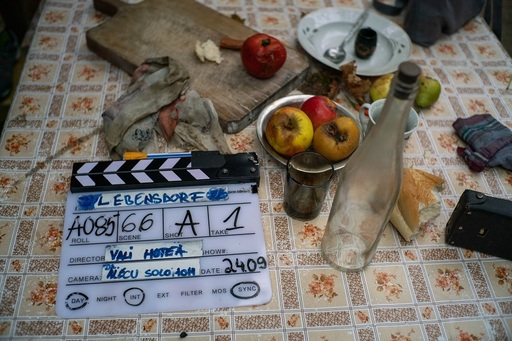 REPORTAJ - „Lebensdorf”, un film 100% românesc, o reprezentare socio-culturală a unei generaţii aflate la răscruce. Mimi Brănescu şi Ioana Flora, cuplu în impas