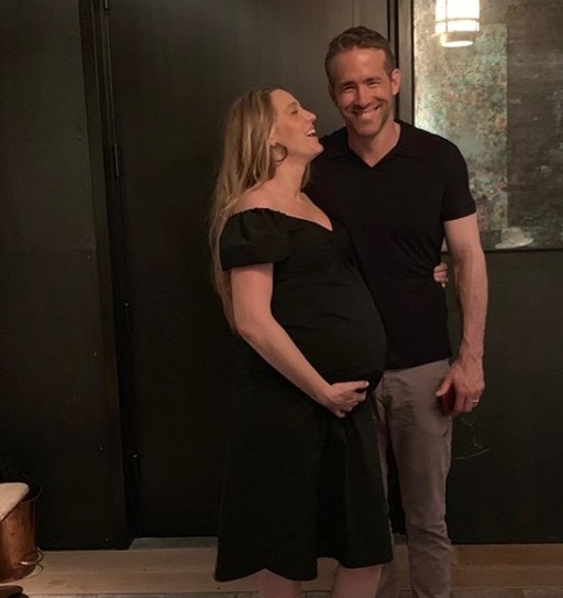 Blake Lively şi Ryan Reynolds au devenit părinţi pentru a treia oară în urmă cu două luni