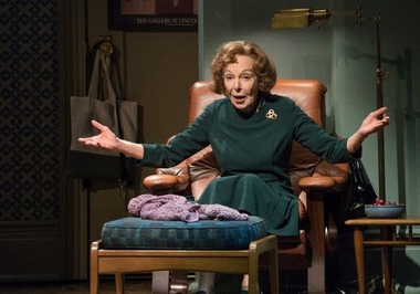 Elaine May, în vârstă de 87 de ani, va reveni la regie după trei decenii de la dezastruosul „Ishtar”