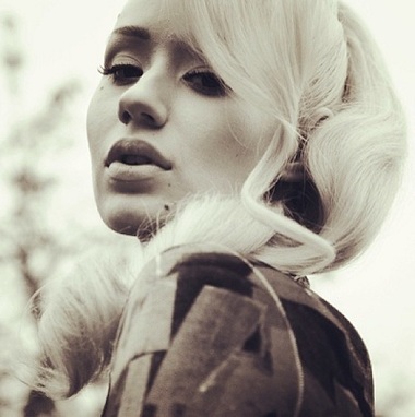 Cântăreaţa Iggy Azalea a declarat că i-au fost furate din locuinţă bijuterii în valoare de 366.000 de dolari 