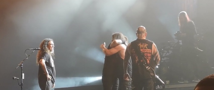 Lacrimi şi declaraţii de dragoste, în finalul turneului de adio al trupei Slayer