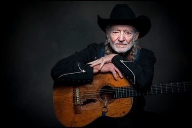 Willie Nelson a anunţat că a renunţat la marijuana