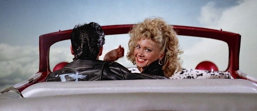 Bărbatul care a cumpărat jacheta din piele purtată de Olivia Newton-John în „Grease” i-a înapoiat-o actriţei

