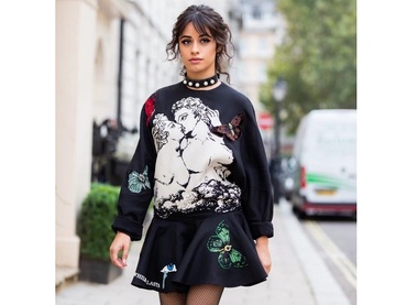 Camila Cabello, acuzată că a folosit online cuvinte rasiste. Cântăreaţa s-a scuzat pentru că a fost „ignorantă”