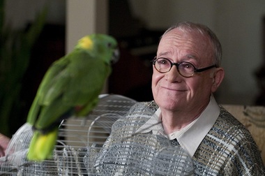 Buck Henry, scenaristul filmelor „The Graduate”, „What’s Up, Doc?” şi „To Die For”, a murit la vârsta de 89 de ani

