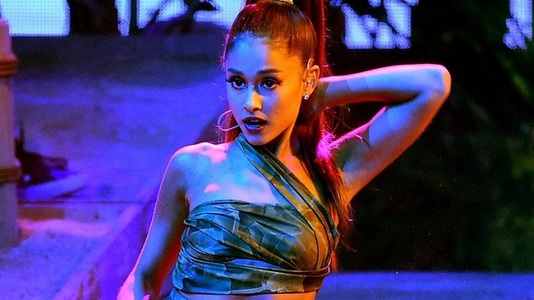 Cântăreaţa Ariana Grande a fost dată în judecată pentru plagiat 
