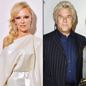 Pamela Anderson s-a căsătorit cu producătorul Jon Peters în Malibu 