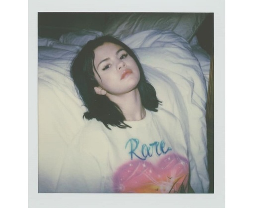 „Rare”, al treilea album al Selenei Gomez care ajunge în fruntea Billboard 200
