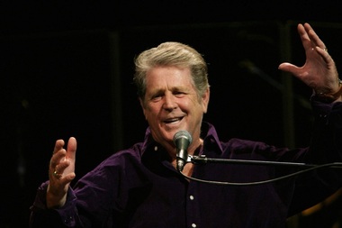 Muzicianul Brian Wilson le solicită fanilor să boicoteze un concert al fostei sale formaţii The Beach Boys