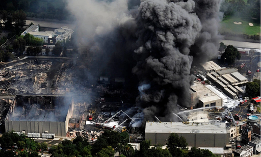 Steve Earle s-a retras din procesul intentat Universal Music Group în urma incendiului din 2008