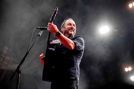 Un concert solo al muzicianului Dave Matthews, parte din seria caritabilă „Pay It Forward Live”

