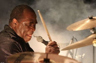 Patrick Francfort, bateristul grupului Gibson Brothers, a murit din cauza coronavirusului