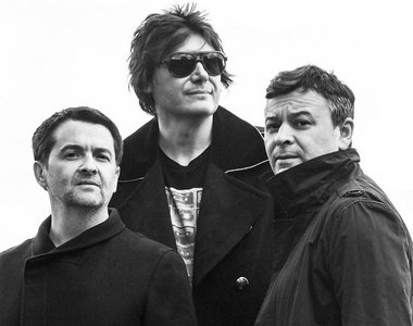 Manic Street Preachers va susţine, pe cea mai mare arenă din Cardiff, două concerte pentru lucrătorii NHS