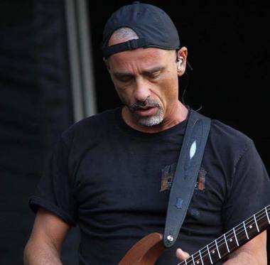 Eros Ramazzotti şi Umberto Tozzi, între 50 artişti italieni care vor interpreta un cântec în scop caritabil