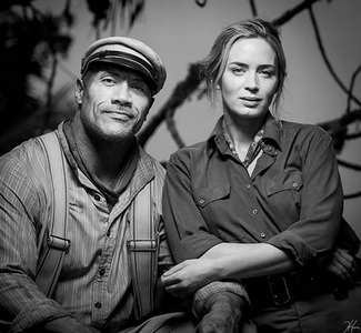 Emily Blunt şi Dwayne Johnson, împreună într-un nou proiect cinematografic

